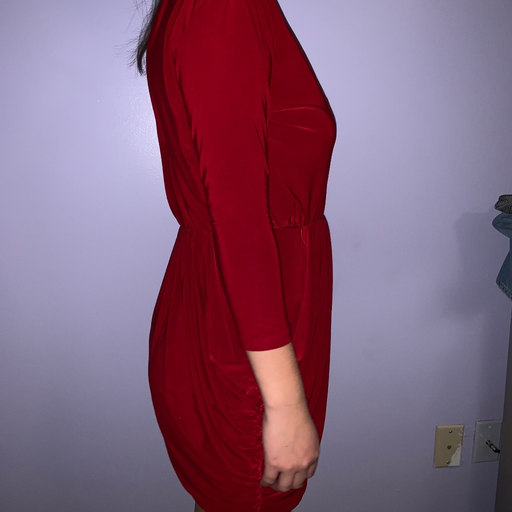 WINE RED DRESS - Picture 2 of 2